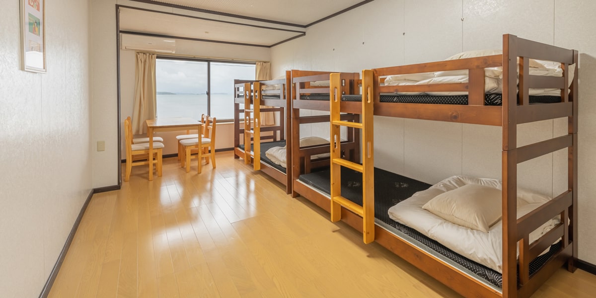 泊まる｜【公式】岡八 -OKAHACHI-｜福岡県宗像市神湊 遊んで泊まれる海